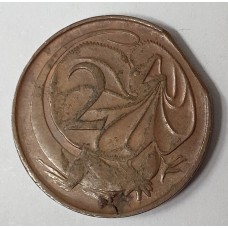 AUSTRALIA 1967 . TWO 2 CENTS COIN . ERROR . PLANCHET FLAW . NO S.D. INITIALS